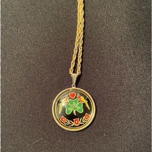 Mid-C necklace with Amish Hex sign